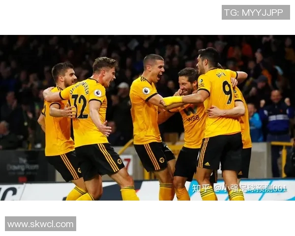 足球狼队新赛季展望：重塑辉煌的挑战与机遇分析